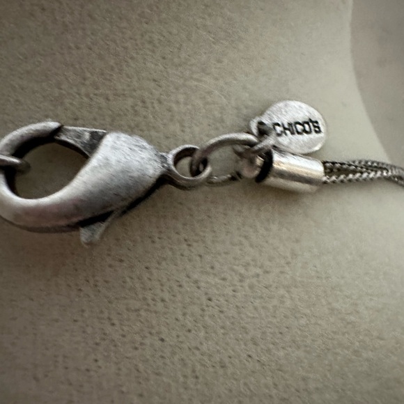 Chico’s 3-Strand Necklace. Beads in Blue Tones. Silver Tone Chain. - Picture 5 of 5